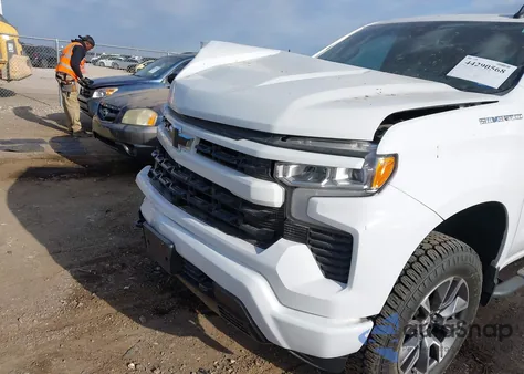 2022 Chevrolet Silverado 1500 4Wd Short Bed Rst z USA, uszkodzony, nr VIN 3GCUDEED1NG501416